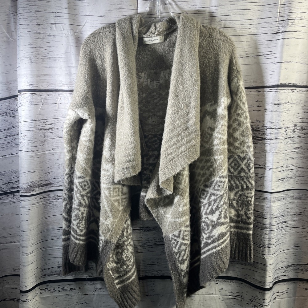 Abercrombie & Fitch Tan and Gray Aztec Tribal Waterfall Wool Sweater Size Small